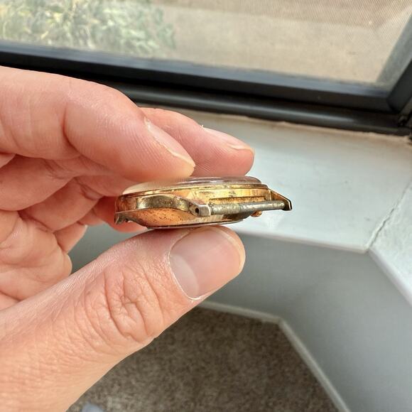 Vintage ‘92 TIMEX Men’s 36mm Mechanical Wind Round Watch Gold Tone Case RUNNING - Picture 5 of 6